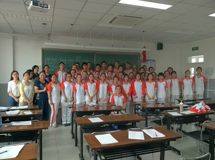 北京二十中学高中部举行朗诵团启动仪式暨现场招募会