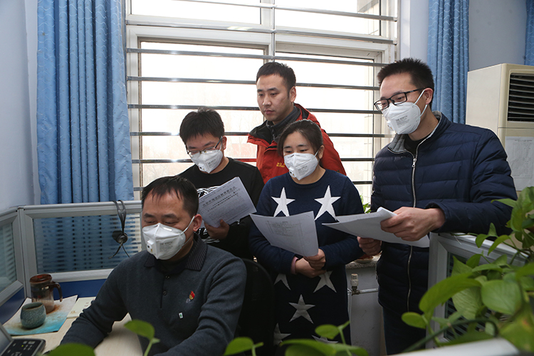 北京二十中学停课不停学——信息中心在行动
