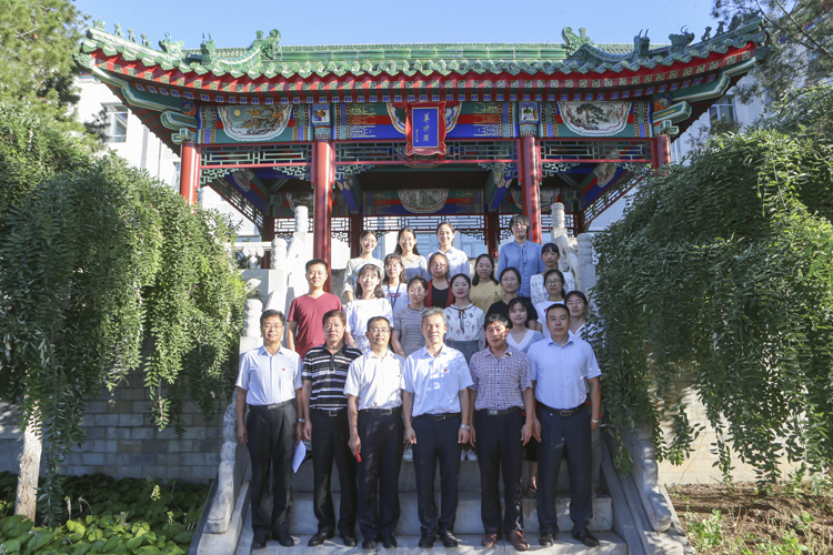助力学生梦想，续写辉煌篇章——记2018新入职教师宣誓活动