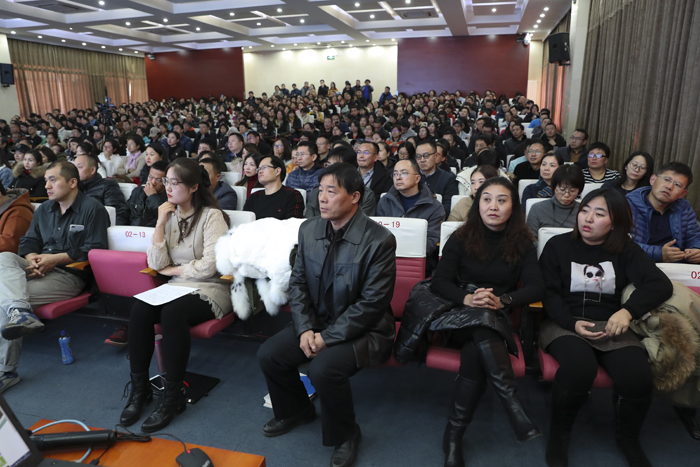 同样的心情 同样的期待——初一年级2019-2020学年度第一学期期中家长会