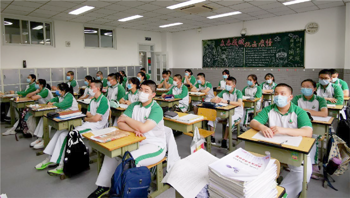 且将新火试新茶，诗酒趁年华 ——北京市第二十中学高二年级开学第一周纪实