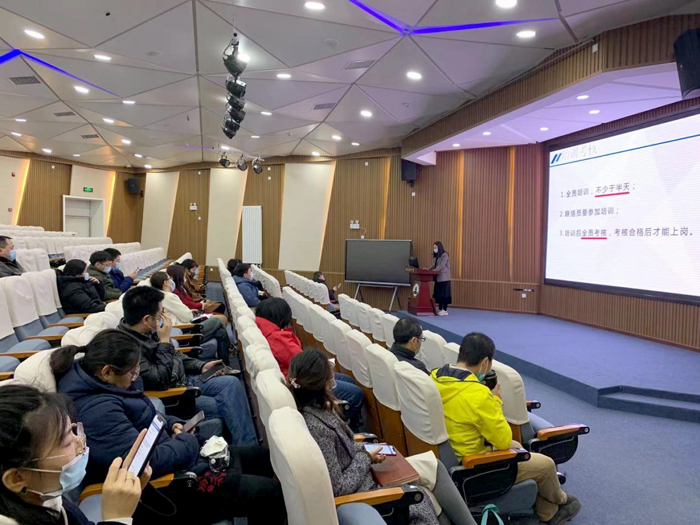 北京市第二十中学圆满完成“北京市2021年普通高考第二次英语听说考试”考点工作