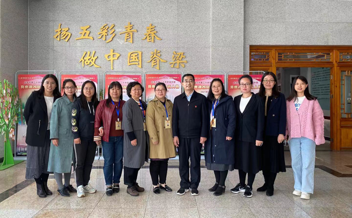 海淀区中学英语学科督学莅临北京市第二十中学进行督导工作