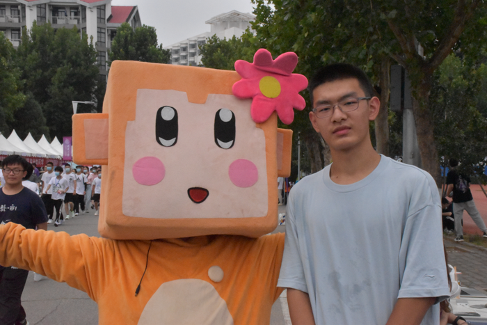 点亮青春梦想，我们在二十中等你——北京市第二十中学优秀校友返校宣讲交流第一期