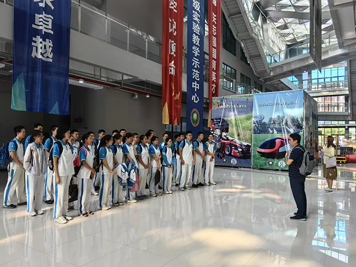 智启未来，理工筑梦——高二年级种子学员参加北理工创新科学实验项目实践